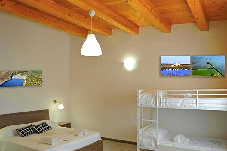zona notte del monolocale Marianelli del Residence del Tellaro di Noto